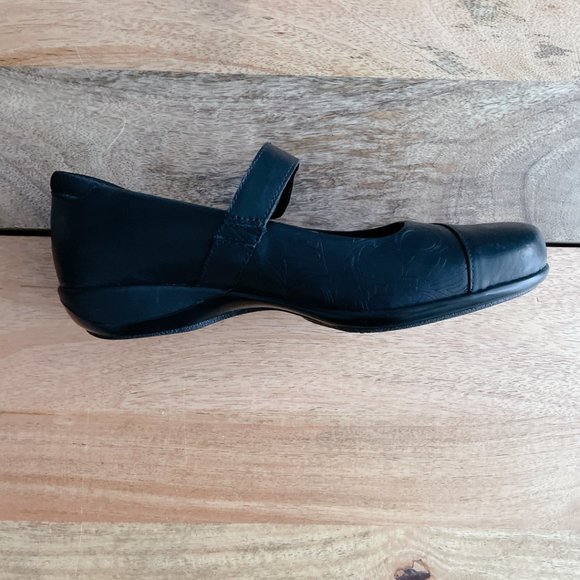 Aetrex NEW! Leather Mary Jane Shoes Black flats size 9.5W - Picture 4 of 16